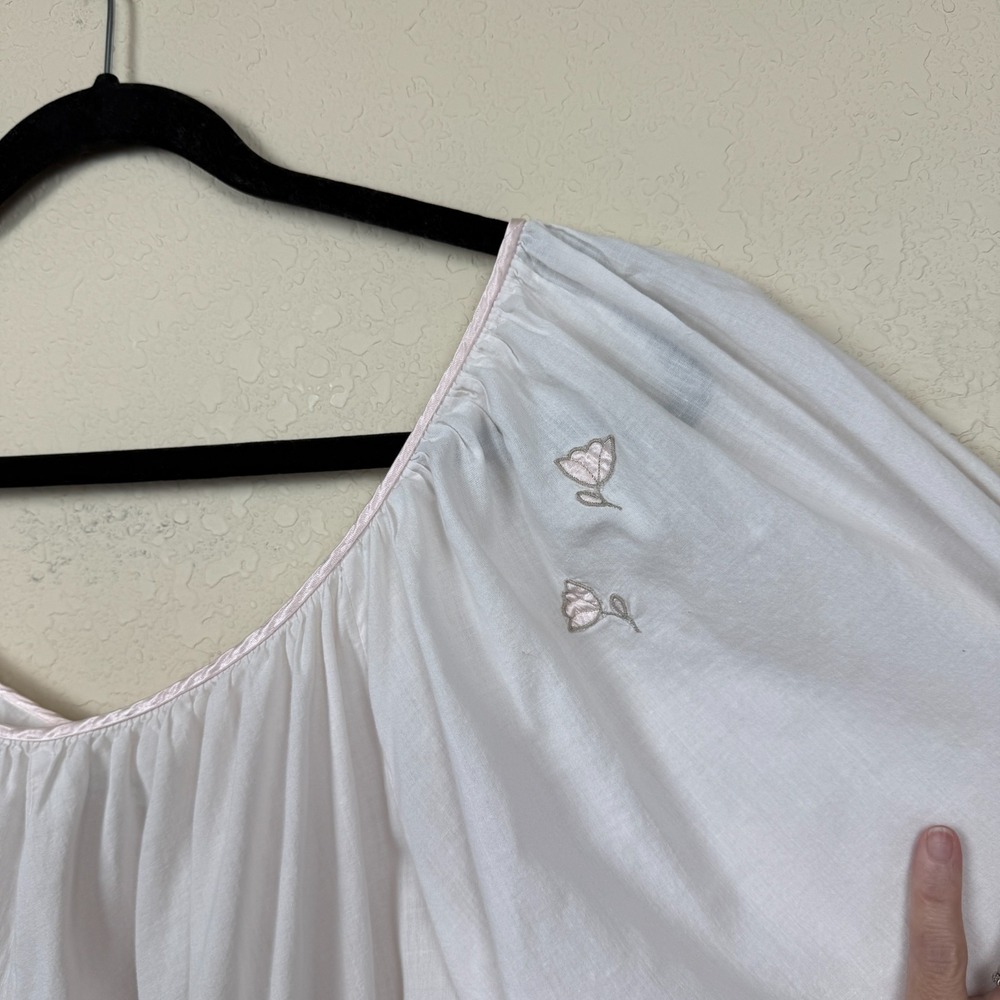 Vtg Lucie Ann Pale Pink Nightgown USA Pink Tulip Embroidery Lace Trim Maxi Sz L?